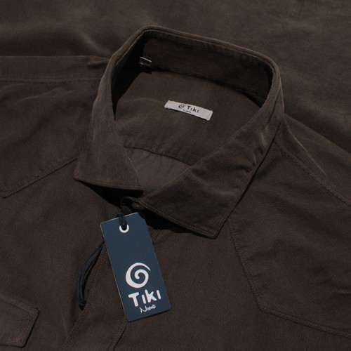 Camicia tiki nuova con - nuova,