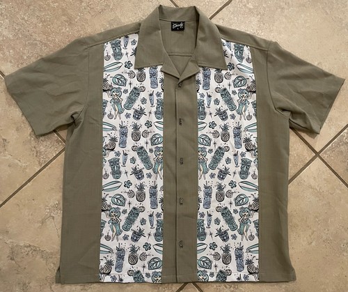 Abbigliamento costante camicia